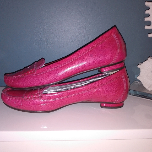 Cole Haan pink patent leather loafers - Picture 5 of 7